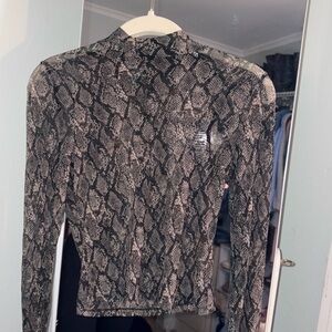 Wild fable high neck shirt